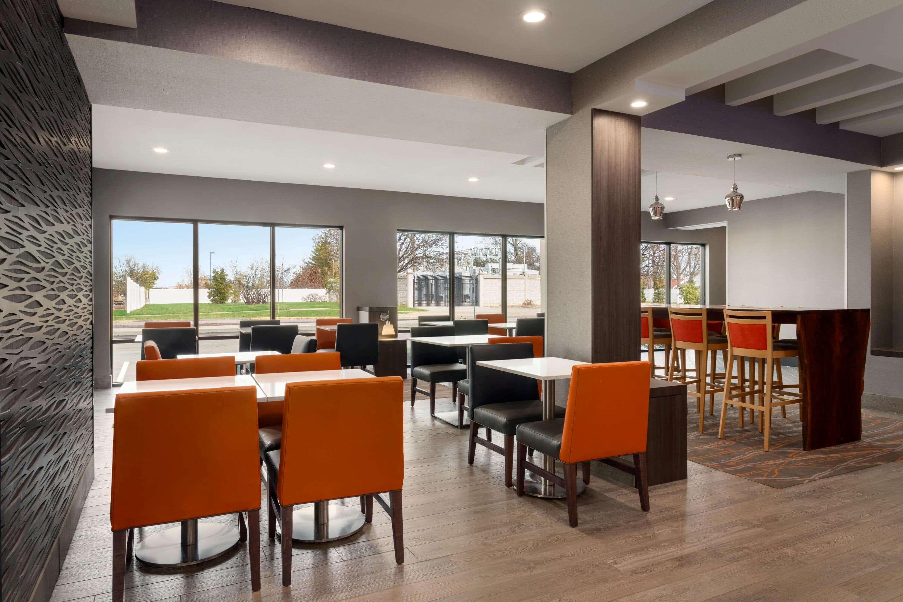Windsor Springs La Quinta Inn & Suites By Wyndham St Louis Route 66 מראה חיצוני תמונה