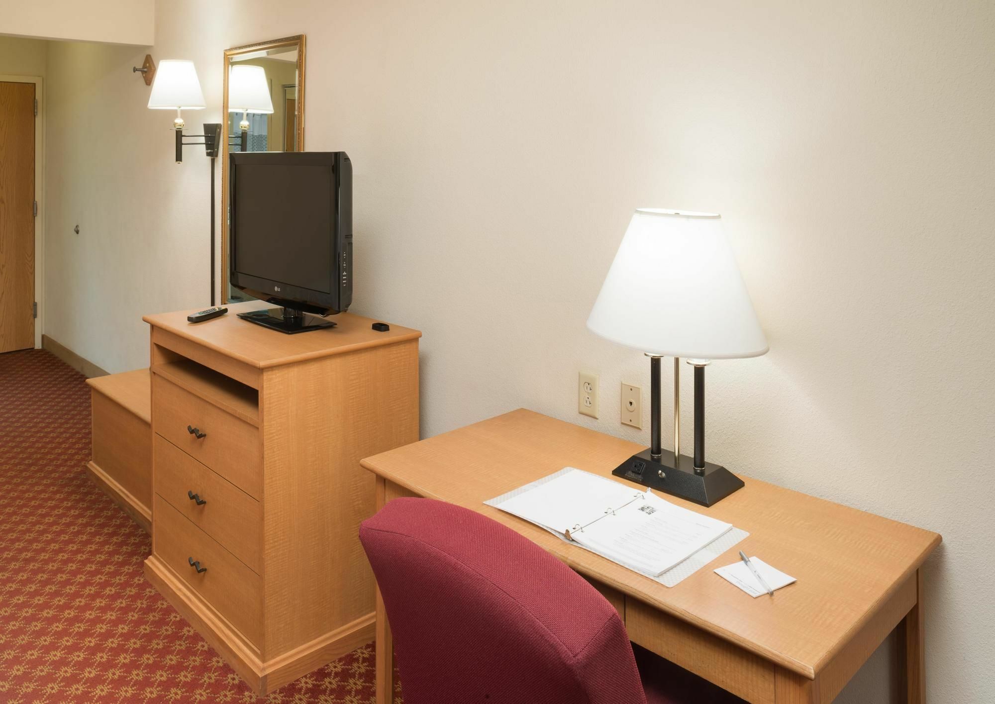 Windsor Springs La Quinta Inn & Suites By Wyndham St Louis Route 66 מראה חיצוני תמונה